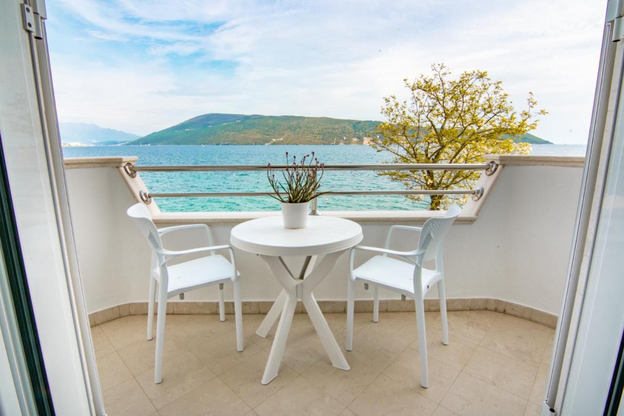 Hotel Perla - Annexes Herceg Novi Ngoại thất bức ảnh